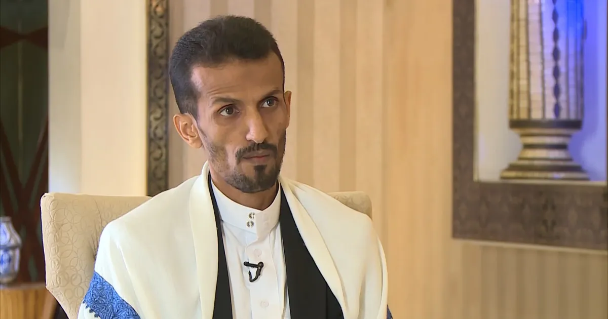 عادل الحسني…المناضل الذي واجه الانتهاكات الإماراتية والسعودية جنوب اليمن 