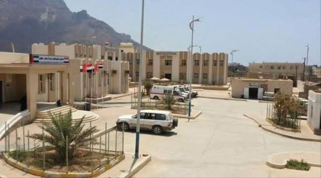 انقطاع الكهرباء يفاقم معاناة المرضى في سقطرى